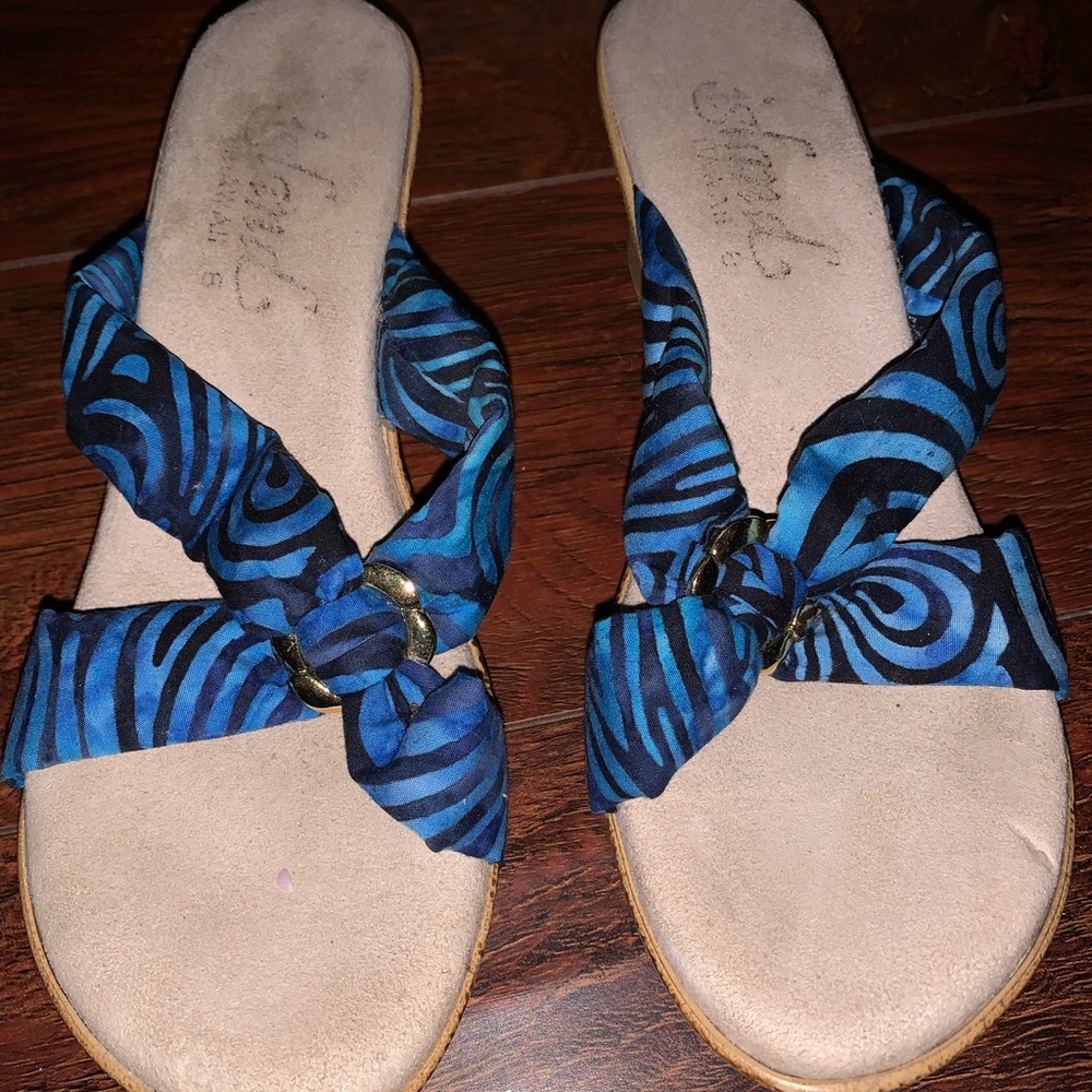 Island Escape Blue Swirl Sandals
